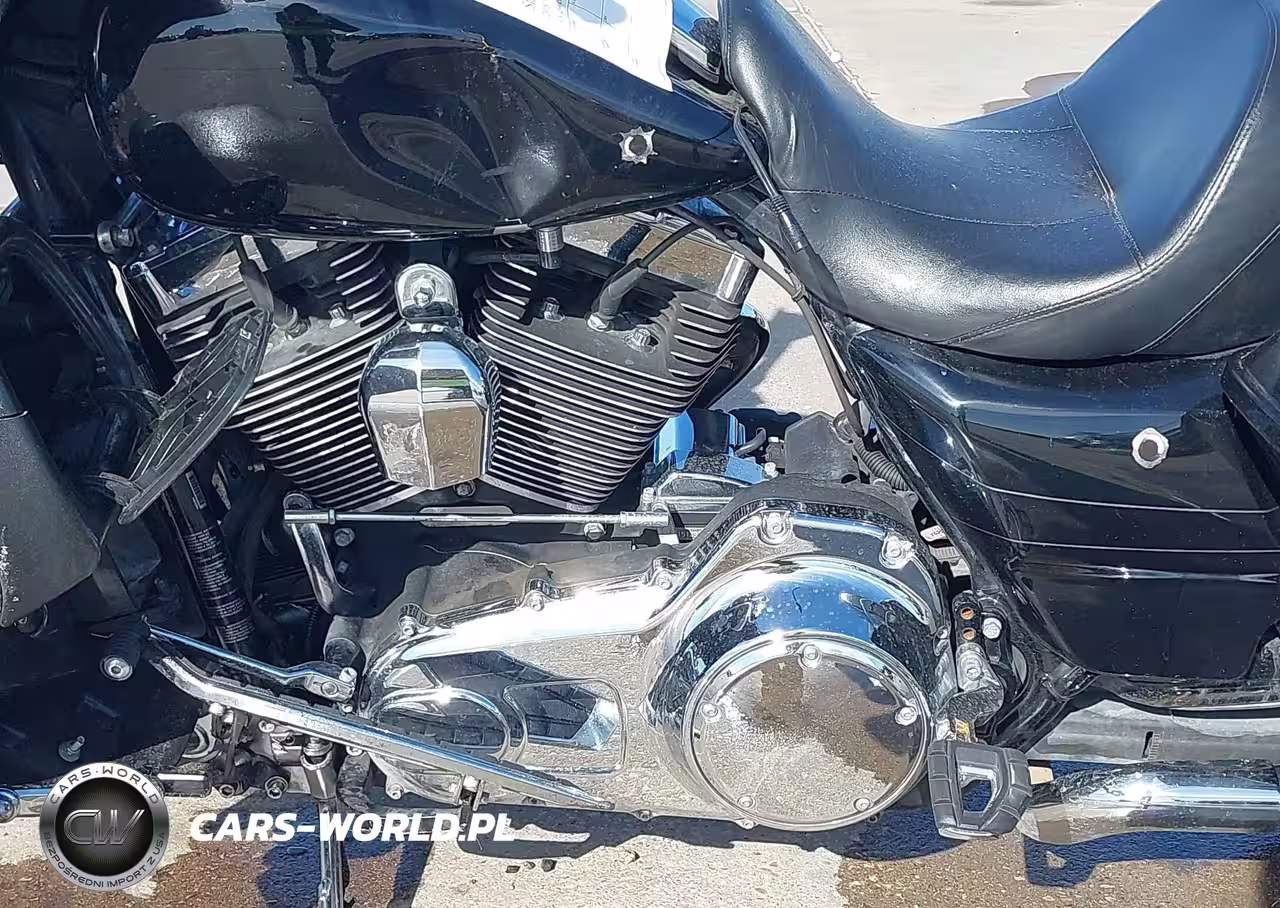 2015 Harley-Davidson Flhxs Street Glide Special VIN:1HD1KRM11FB672165 - 9