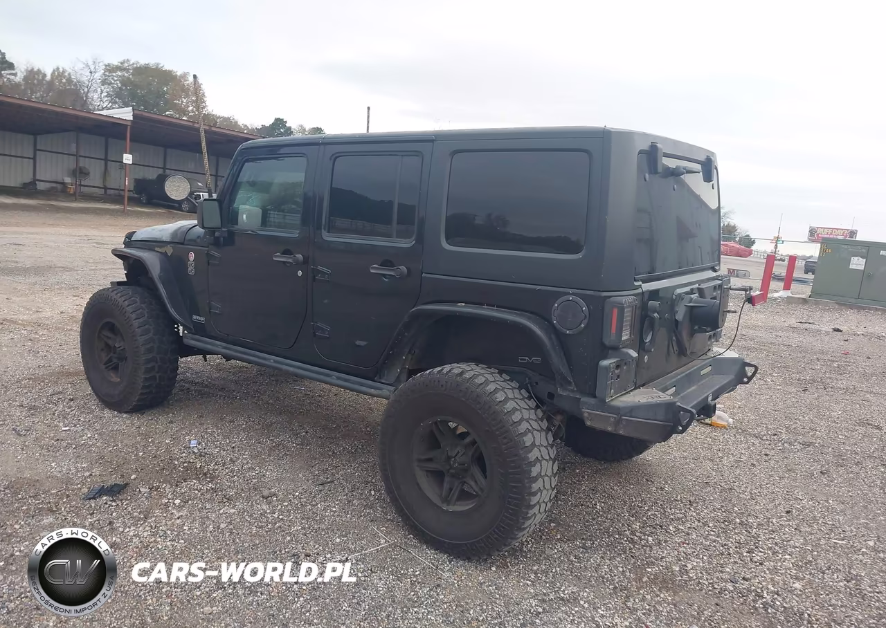 2016 Jeep Wrangler Unlimited Rubicon Hard Rock VIN:1C4BJWFG3GL235742 - 3