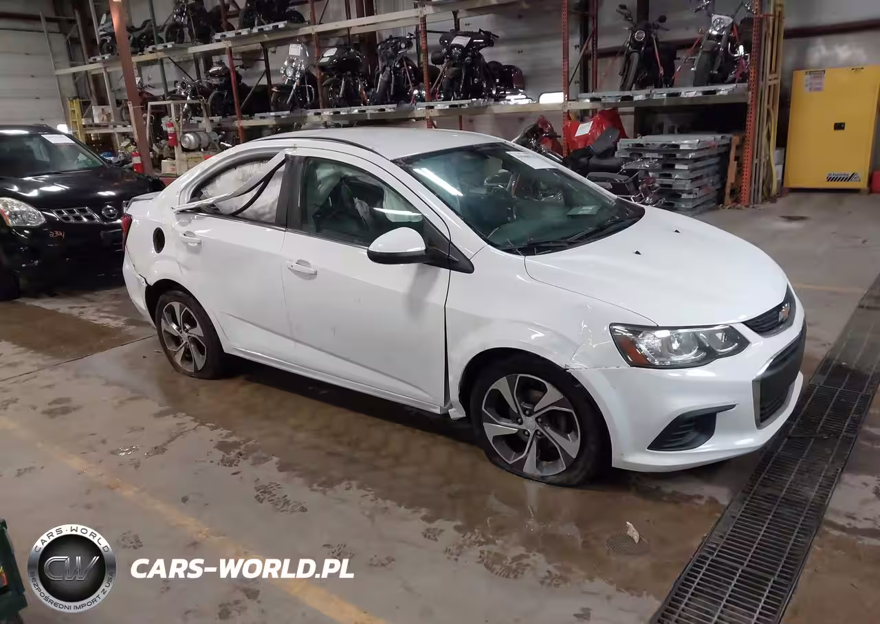 2019 Chevrolet Sonic Premier Auto