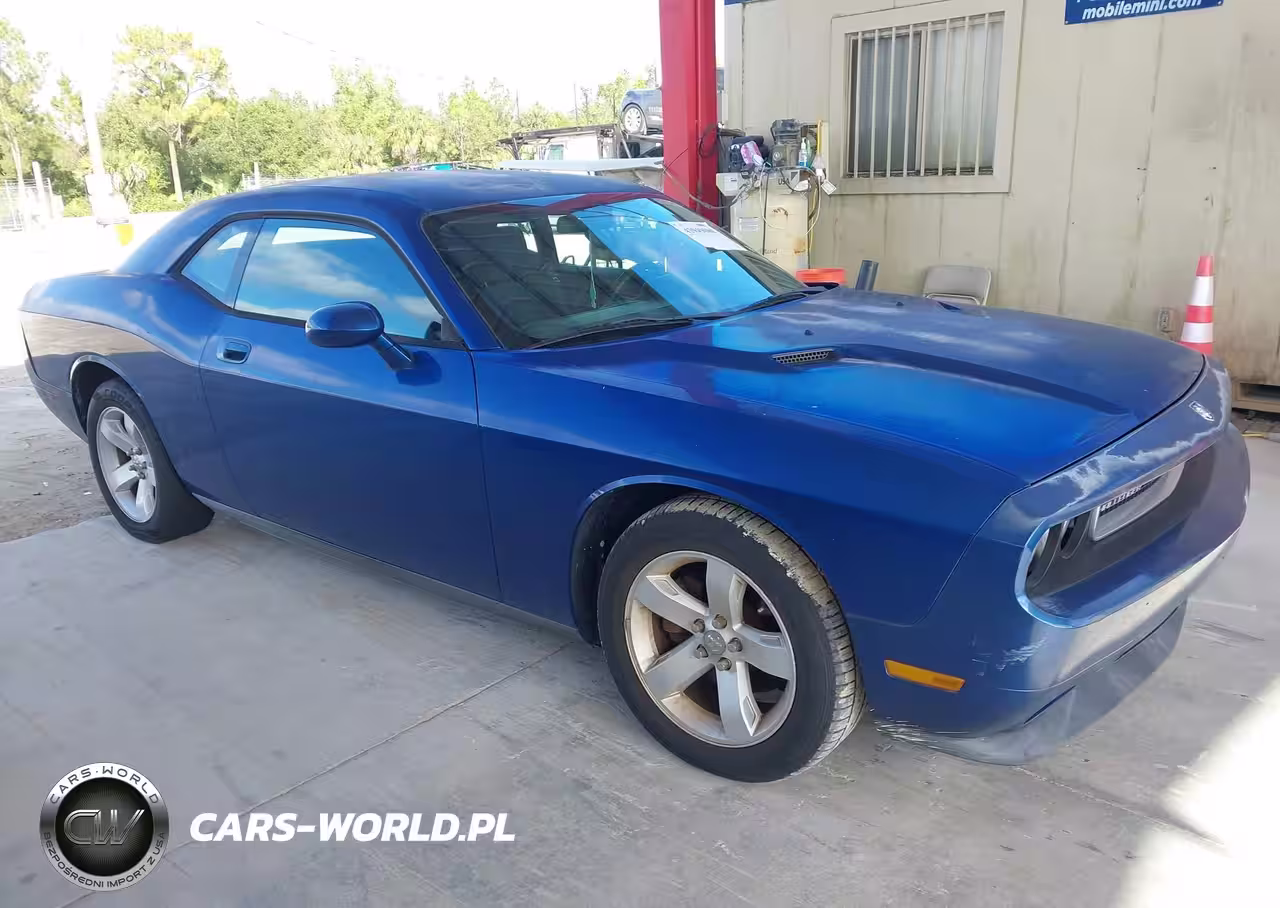2010 Dodge Challenger Se