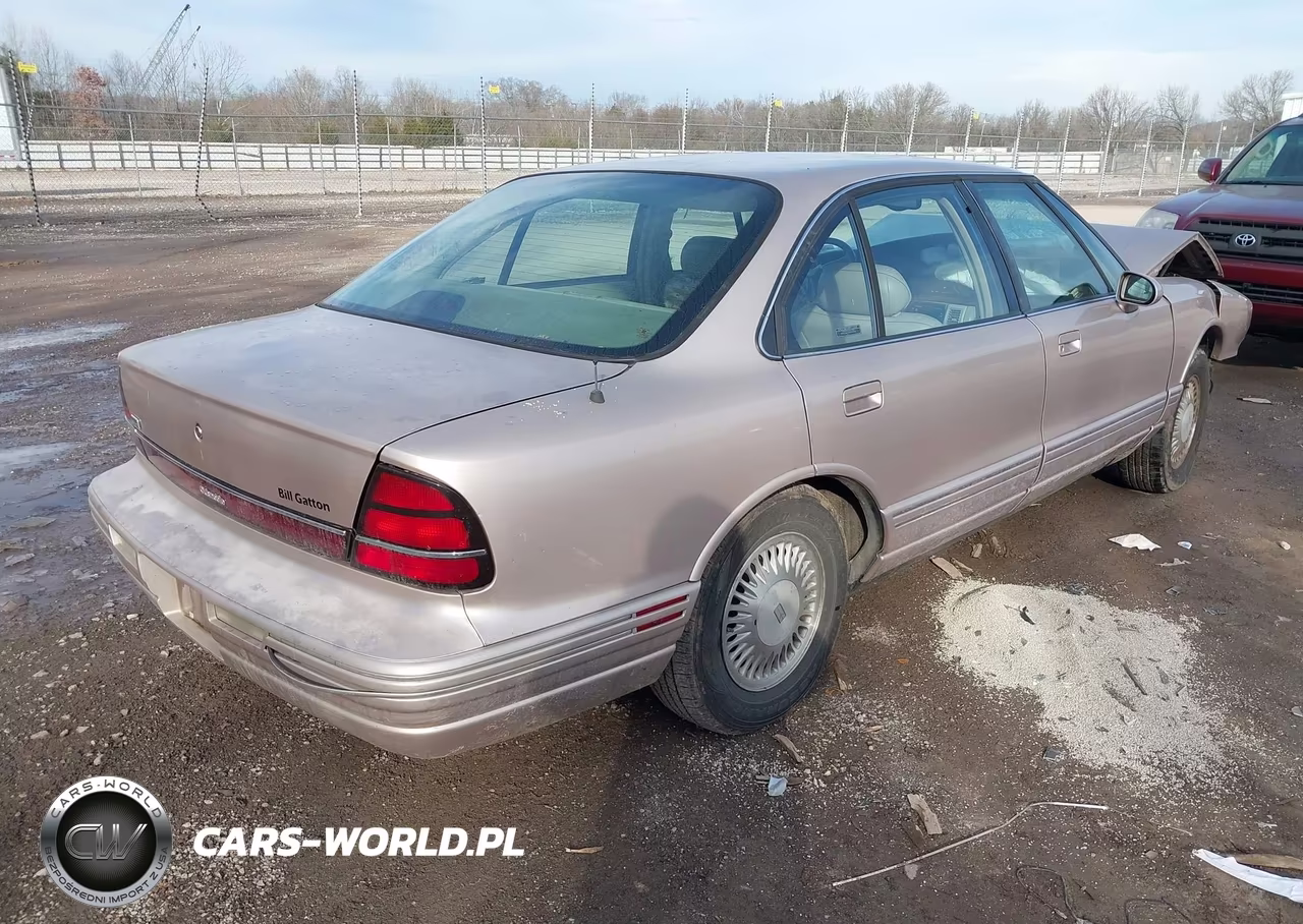 1998 Oldsmobile Regency VIN:1G3HC52K9W4855352 - 4