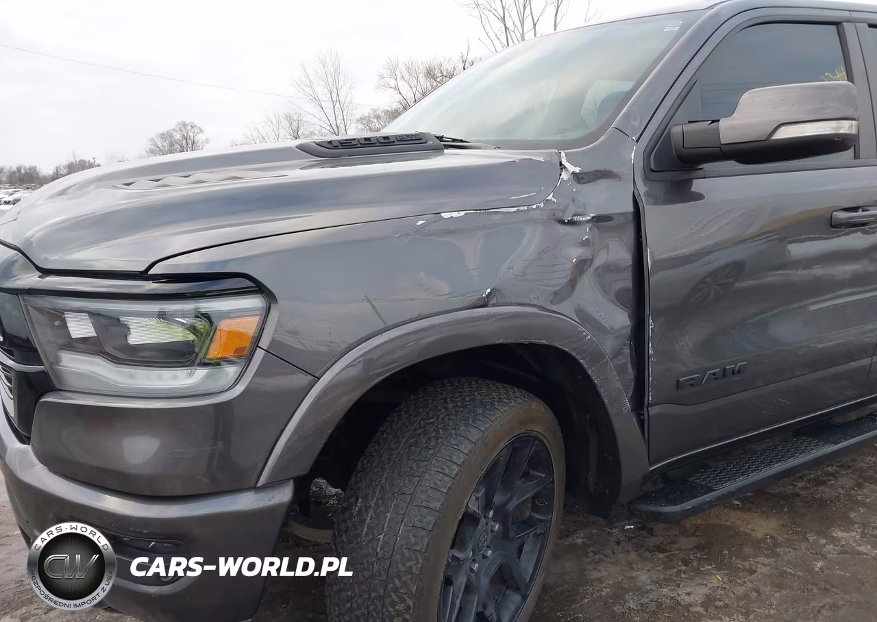 2020 Ram 1500 Laramie 4X4 5'7 Box VIN:1C6SRFJT6LN323820 - 6
