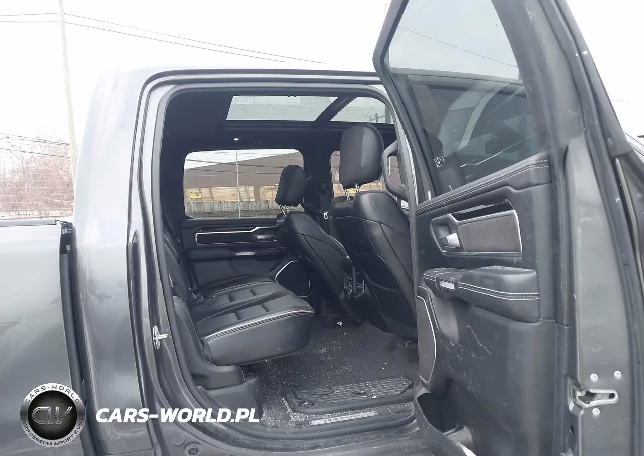 2020 Ram 1500 Laramie 4X4 5'7 Box VIN:1C6SRFJT6LN323820 - 8