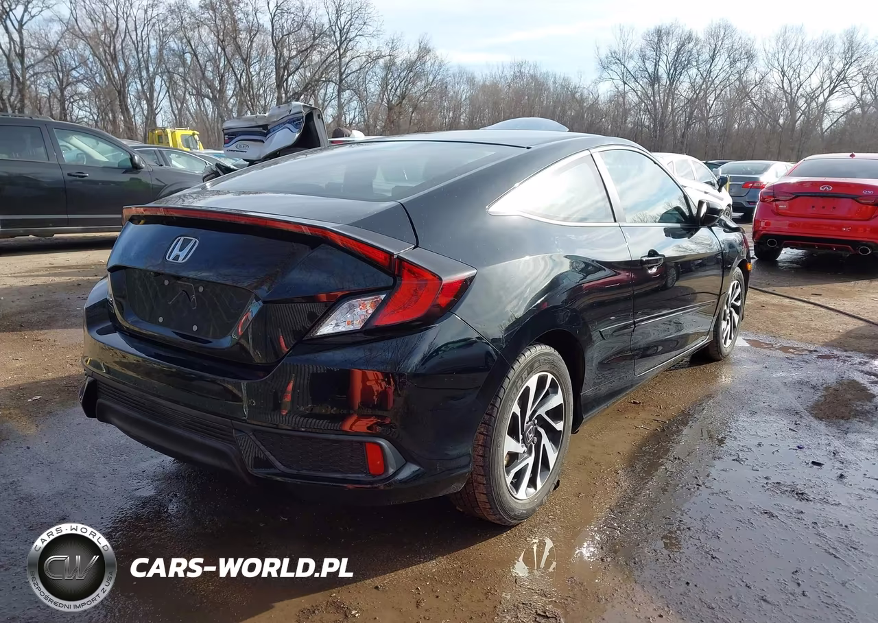 2017 Honda Civic Lx VIN:2HGFC4B52HH308636 - 4
