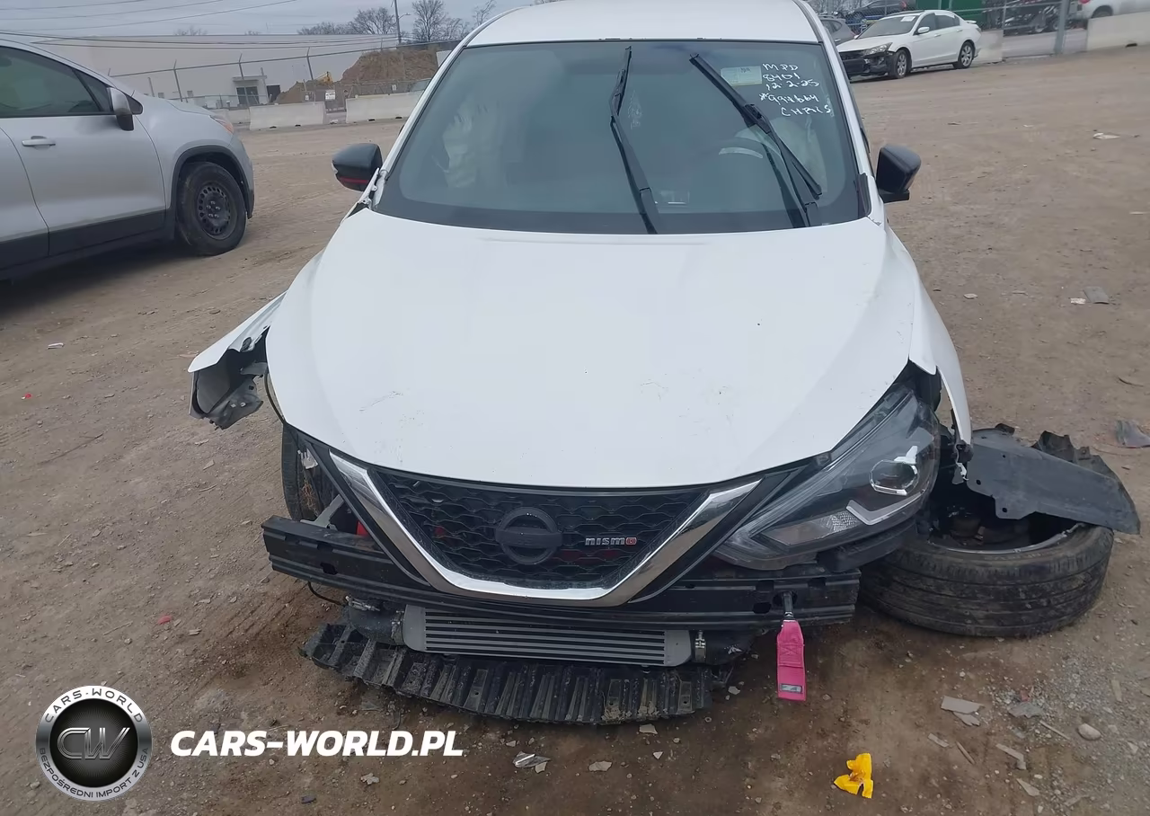 2018 Nissan Sentra Nismo VIN:3N1CB7AP3JY238401 - 11