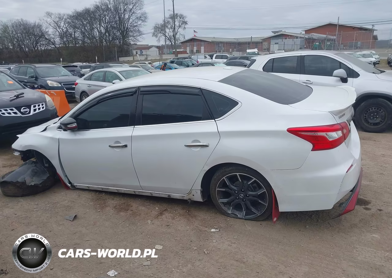 2018 Nissan Sentra Nismo VIN:3N1CB7AP3JY238401 - 13