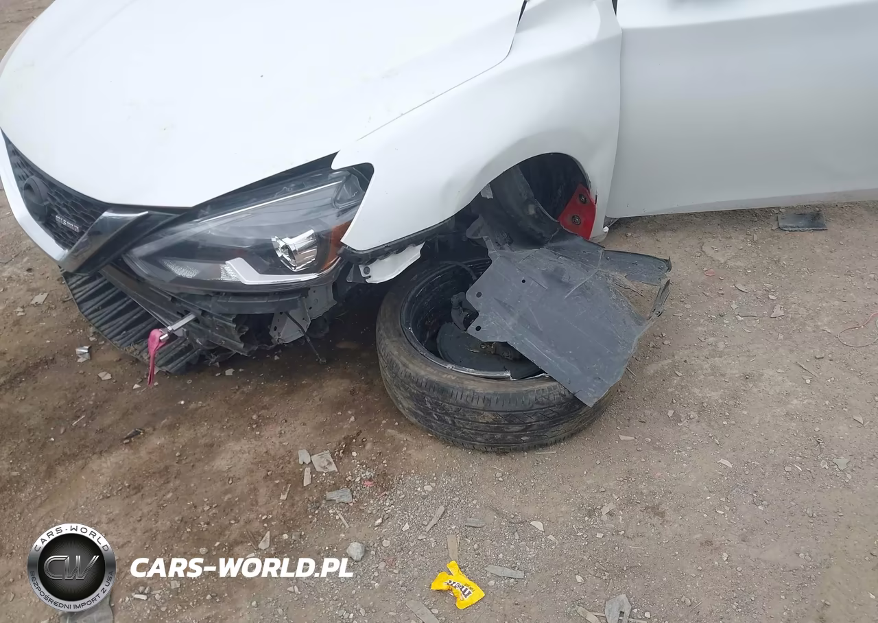 2018 Nissan Sentra Nismo VIN:3N1CB7AP3JY238401 - 6