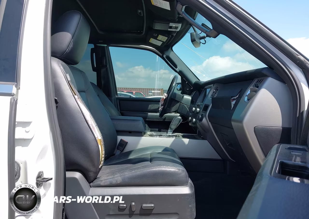 2017 Ford Expedition Limited VIN:1FMJU2AT5HEA66518 - 5