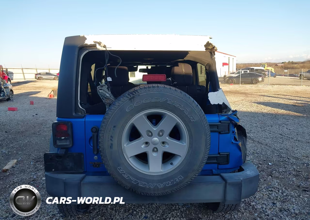 2016 Jeep Wrangler Unlimited Sport VIN:1C4BJWDG4GL307017 - 16