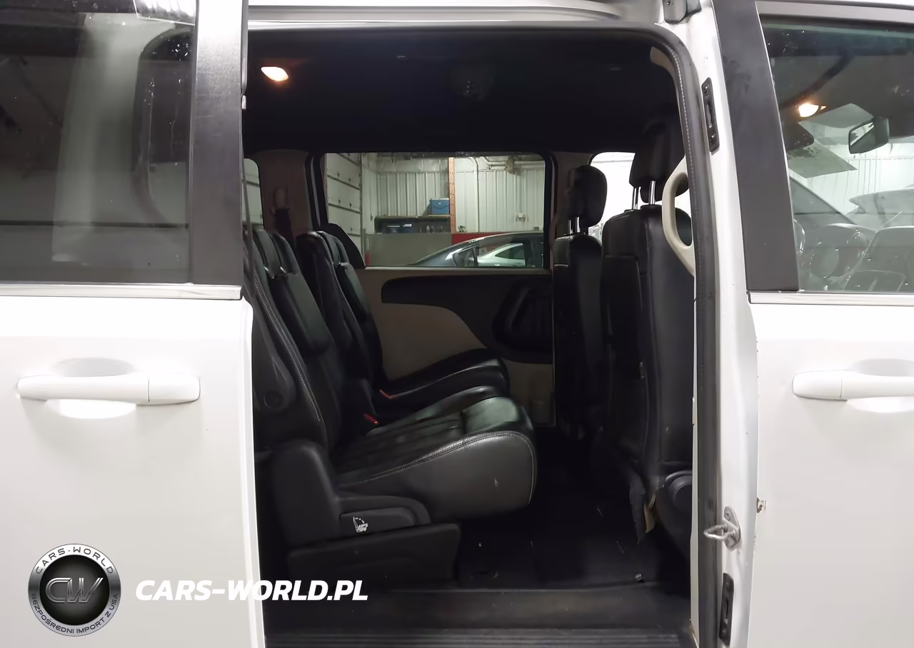 2019 Dodge Grand Caravan Sxt VIN:2C4RDGCG0KR694338 - 8