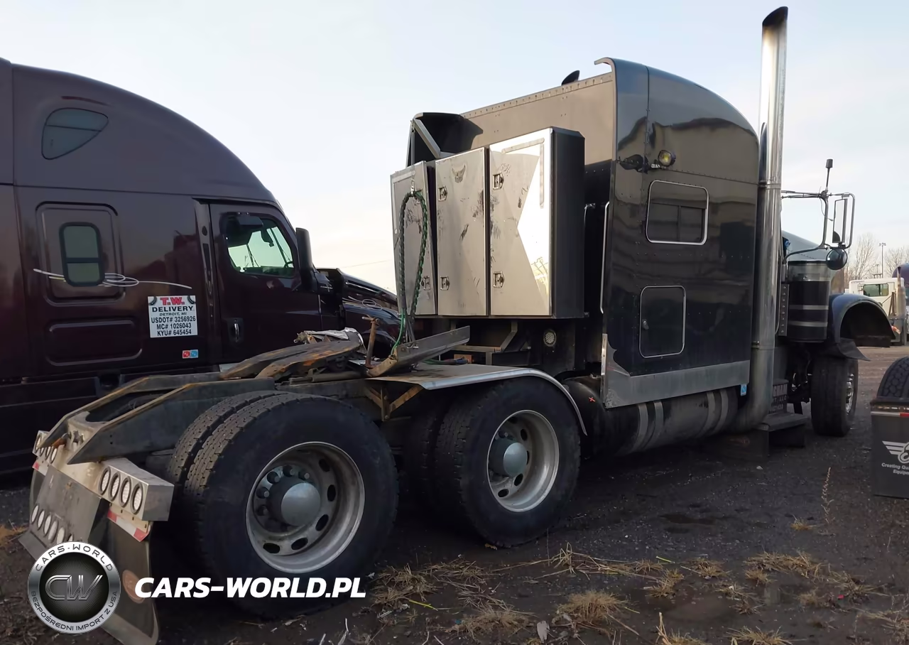 2007 Peterbilt 379 VIN:1XP5DB0X67N683031 - 4