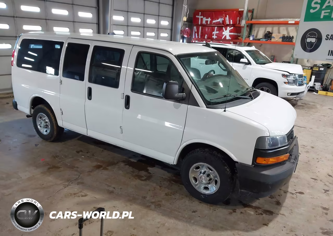 2019 Chevrolet Express 2500 Ls – zdjęcie 1 z 16