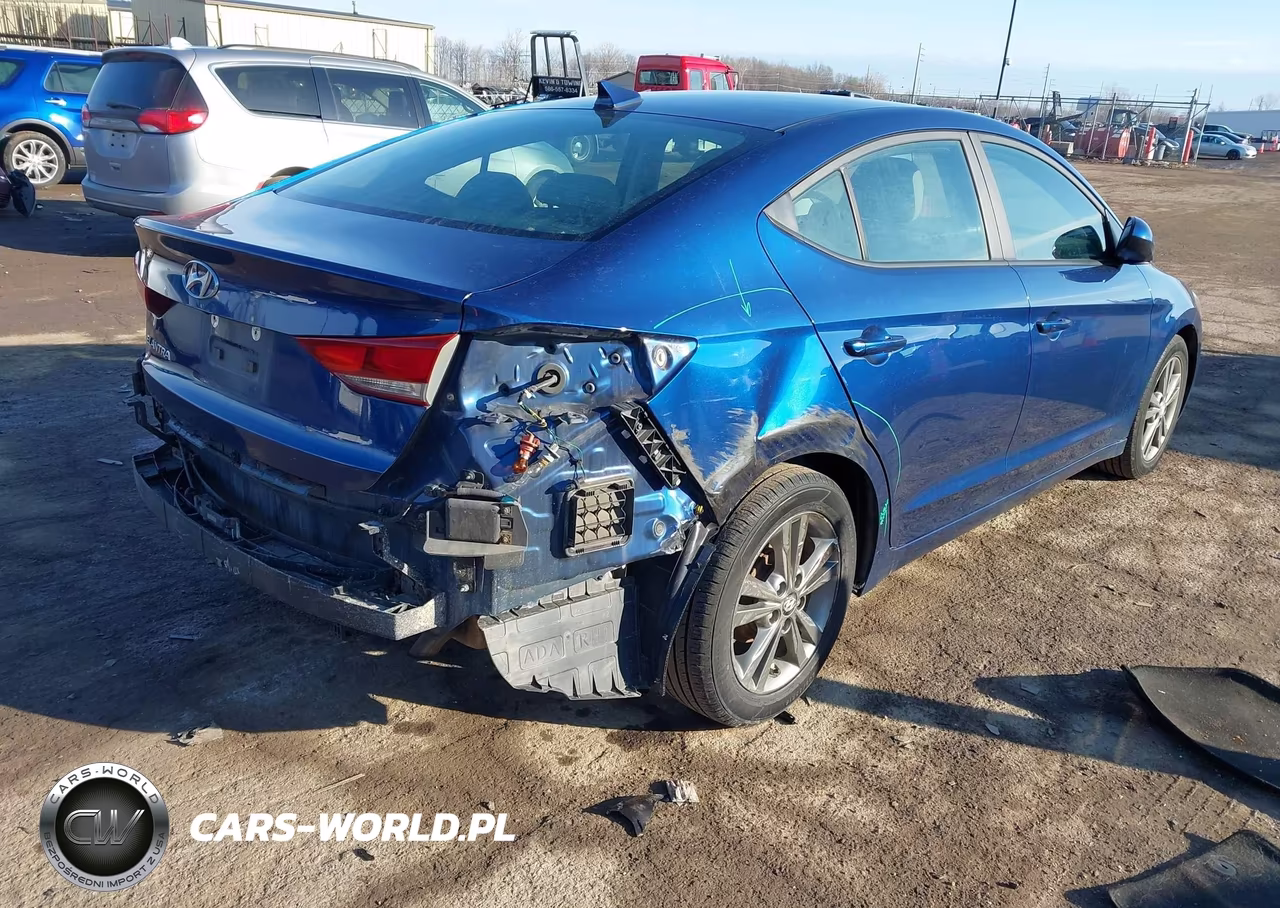 2017 Hyundai Elantra Se VIN:5NPD84LF6HH014856 - 4