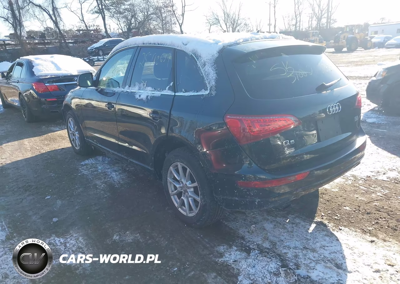 2011 Audi Q5 2.0T Premium VIN:WA1LFAFP5BA105422 - 3