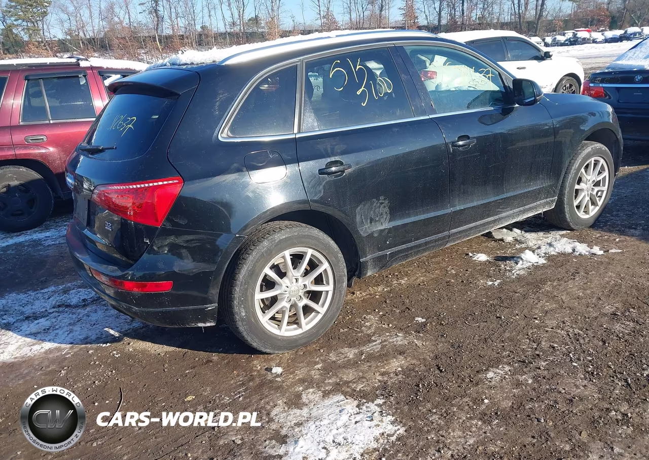 2011 Audi Q5 2.0T Premium VIN:WA1LFAFP5BA105422 - 4