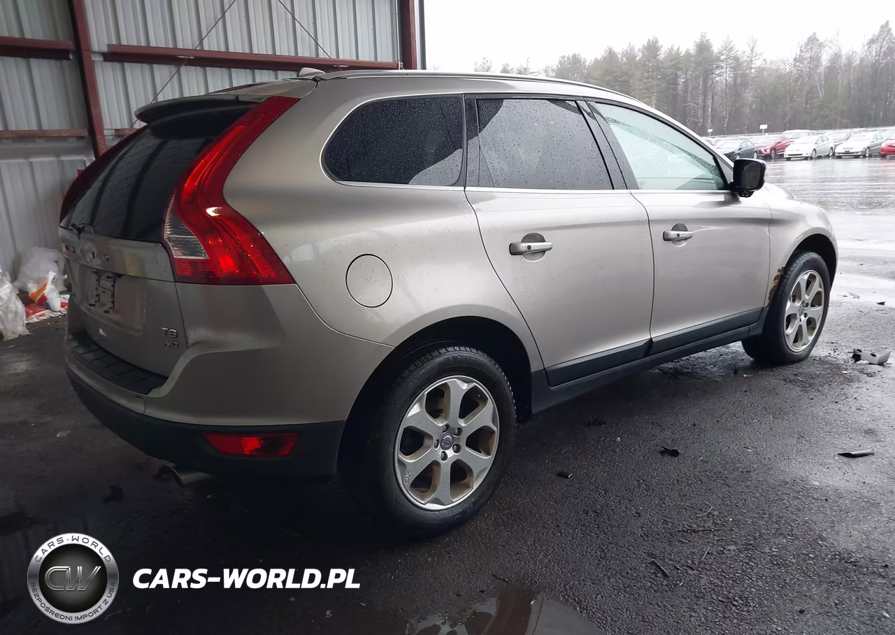 2012 Volvo Xc60 T6-T6 Platinum-T6 Premier Plus-T6 R-Design-T6 R-Design Platinum-T6 R-Design Premier Plus VIN:YV4902DZ6C2297826 - 4