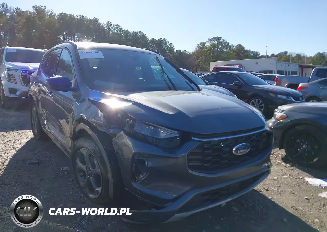 2024 Ford Escape St-Line