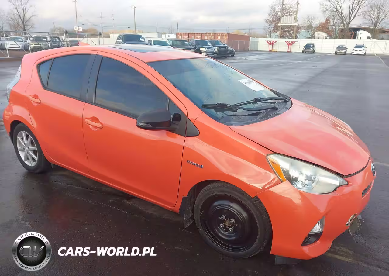 2013 Toyota Prius C Four
