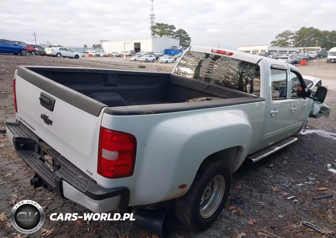 2013 Chevrolet Silverado 3500Hd Ltz VIN:1GC4K1C88DF221853 - 13