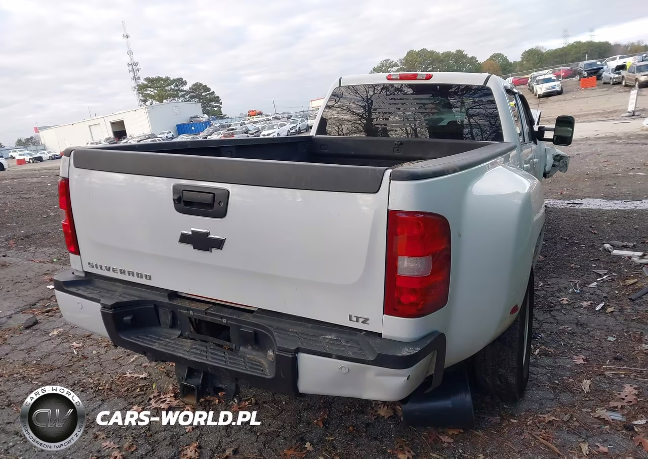 2013 Chevrolet Silverado 3500Hd Ltz VIN:1GC4K1C88DF221853 - 4