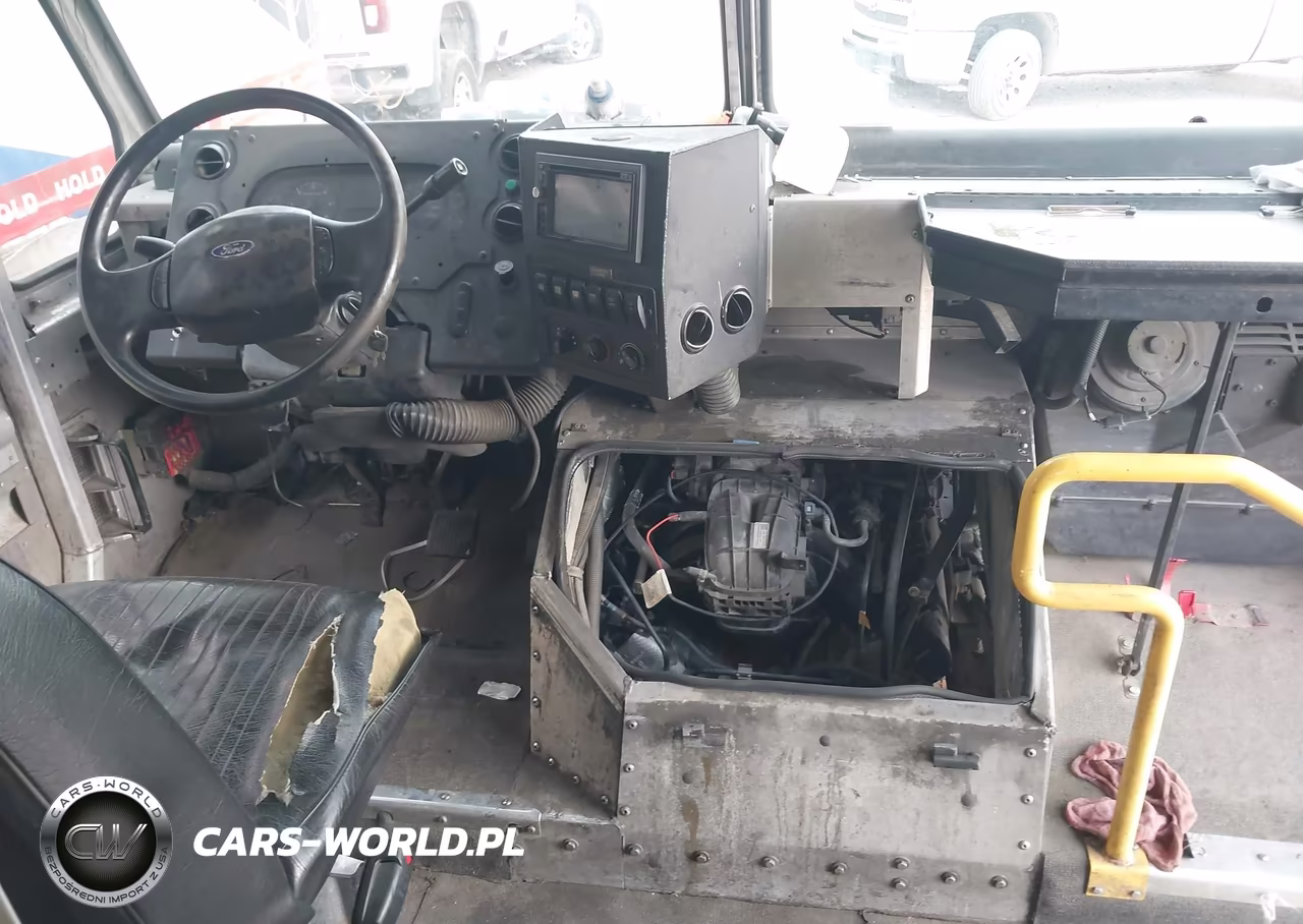 2017 Ford F-59 Commercial Stripped VIN:1F66F5KY5H0A06903 - 7