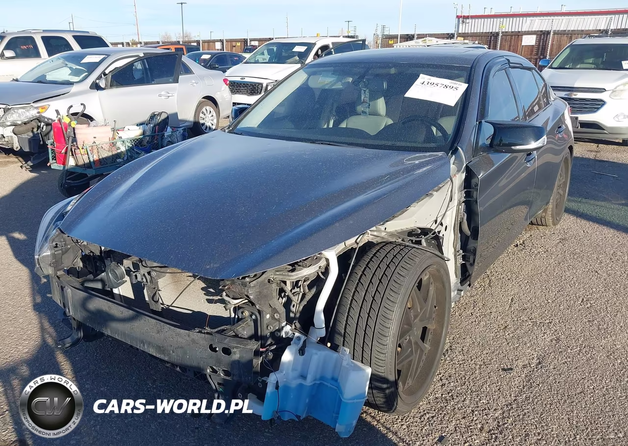 2015 Infiniti Q50 Premium VIN:JN1BV7AR1FM421830 - 6
