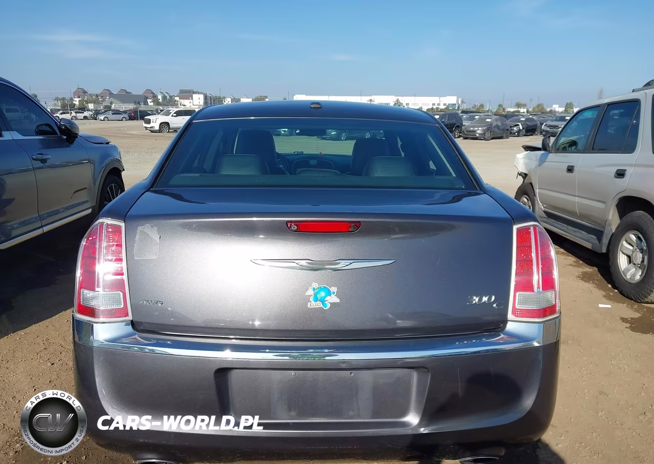 2013 Chrysler 300C Awd VIN:2C3CCAKG7DH736198 - 16