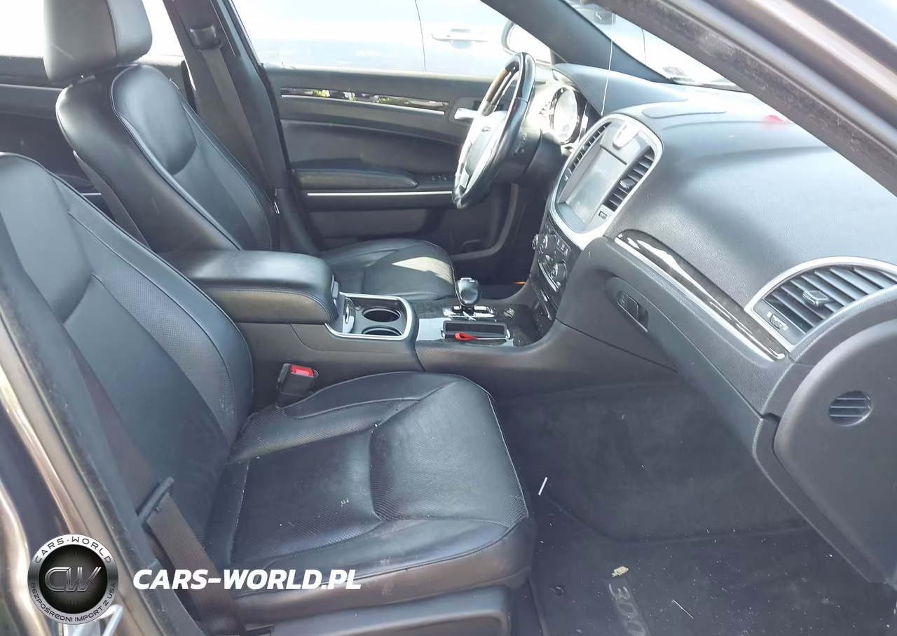 2013 Chrysler 300C Awd VIN:2C3CCAKG7DH736198 - 5