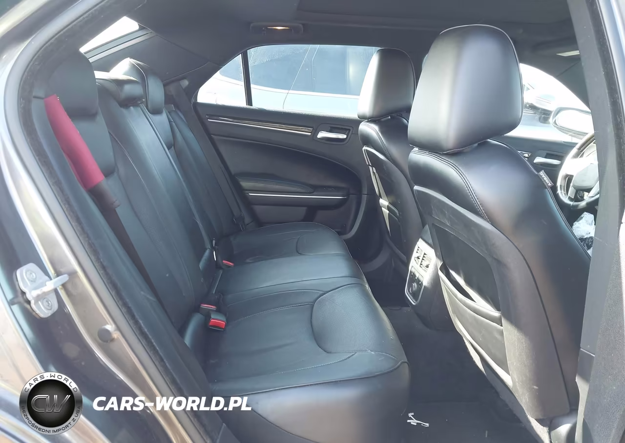 2013 Chrysler 300C Awd VIN:2C3CCAKG7DH736198 - 8
