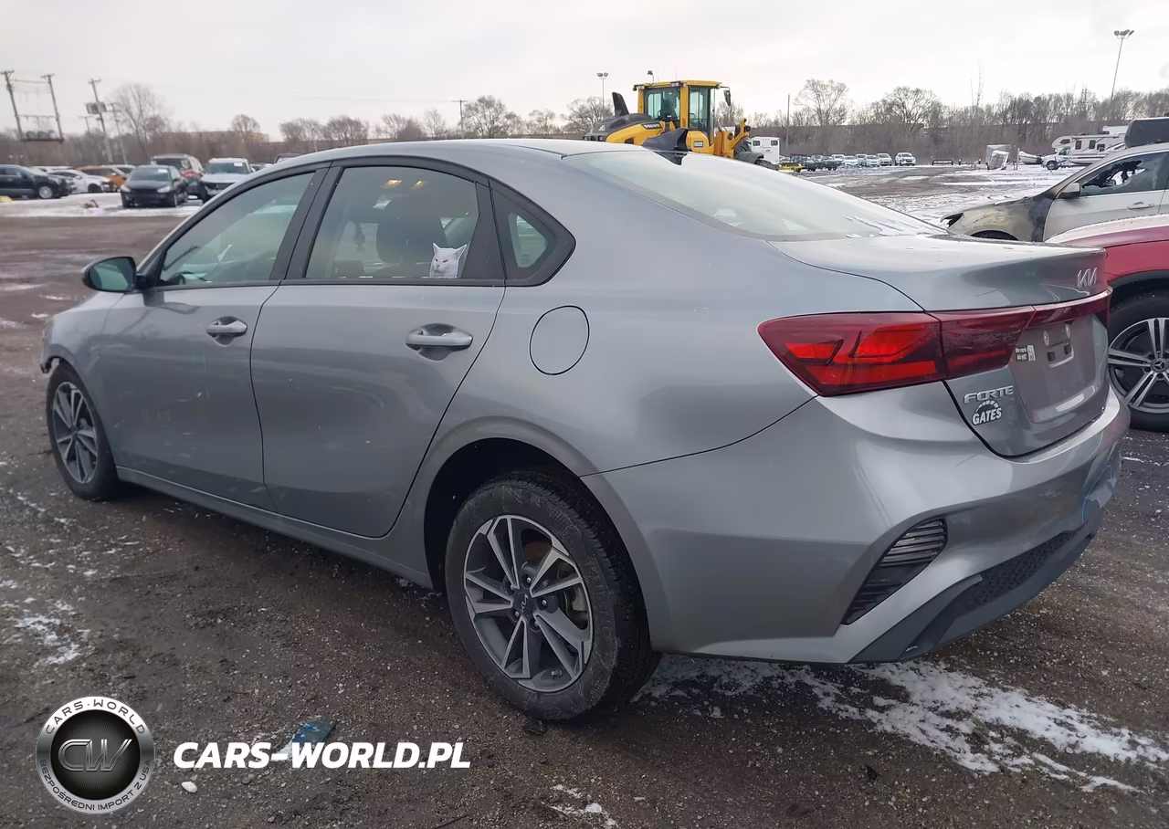 2024 Kia Forte Lxs VIN:3KPF24AD6RE749547 - 3