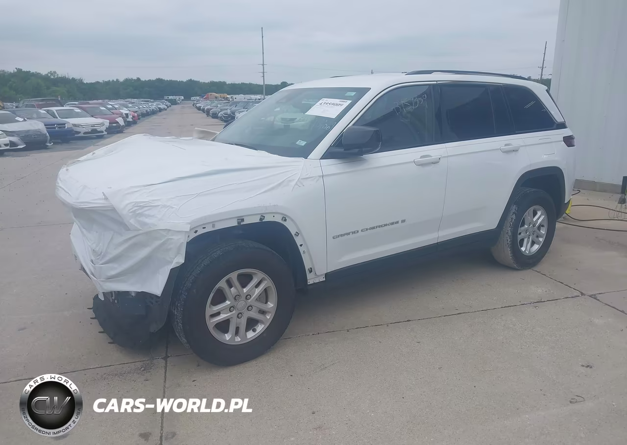 2023 Jeep Grand Cherokee Laredo 4X4 VIN:1C4RJHAG3PC533497 - 2