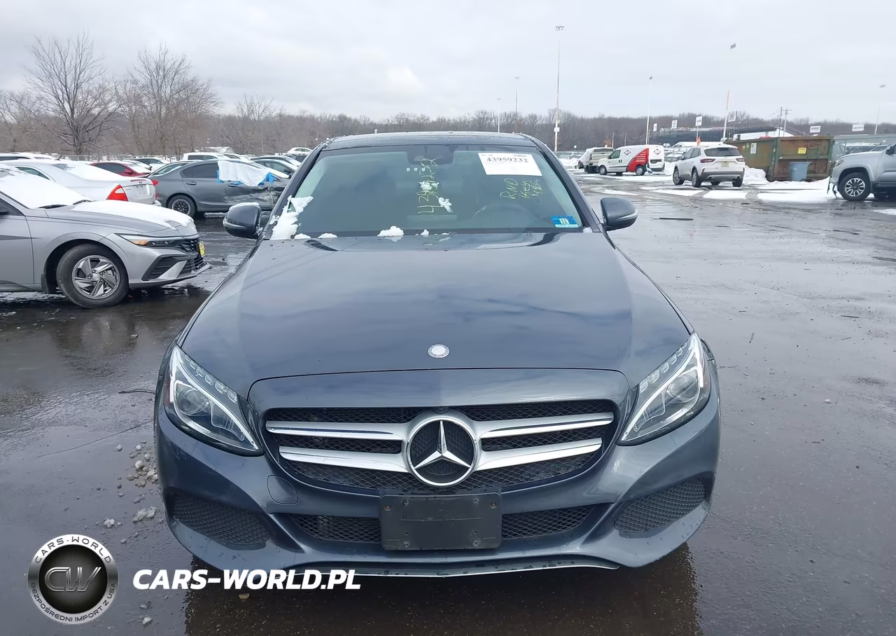 2016 Mercedes-Benz C 300 4Matic VIN:55SWF4KB4GU140092 - 12
