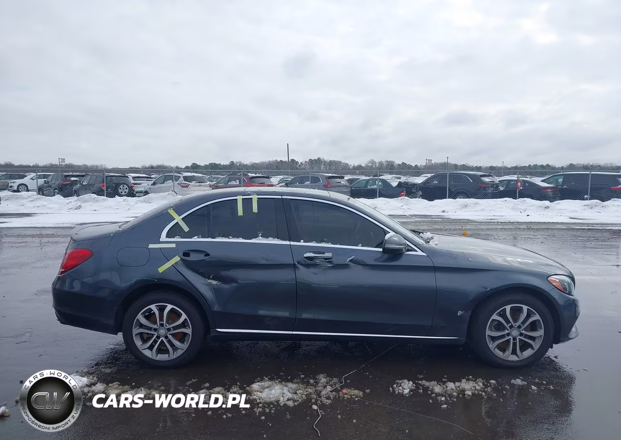 2016 Mercedes-Benz C 300 4Matic VIN:55SWF4KB4GU140092 - 13