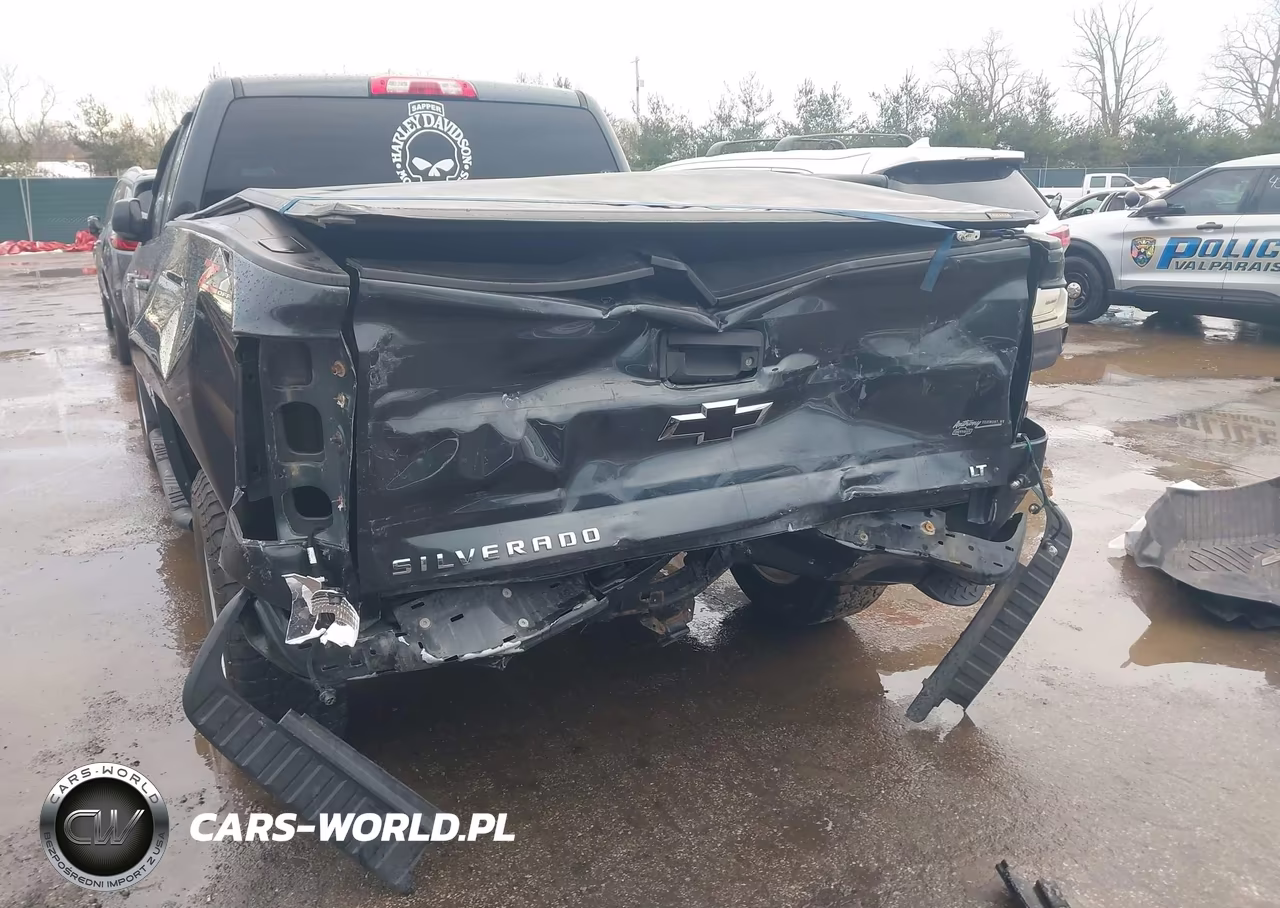 2018 Chevrolet Silverado 1500 2Lt VIN:1GCVKREC3JZ183303 - 17