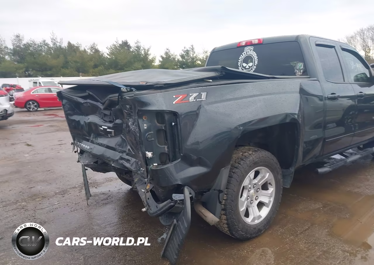 2018 Chevrolet Silverado 1500 2Lt VIN:1GCVKREC3JZ183303 - 18