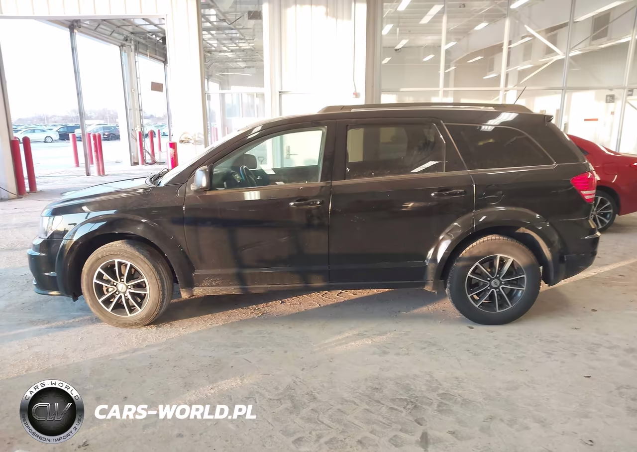 2018 Dodge Journey Se VIN:3C4PDCAB3JT216403 - 14