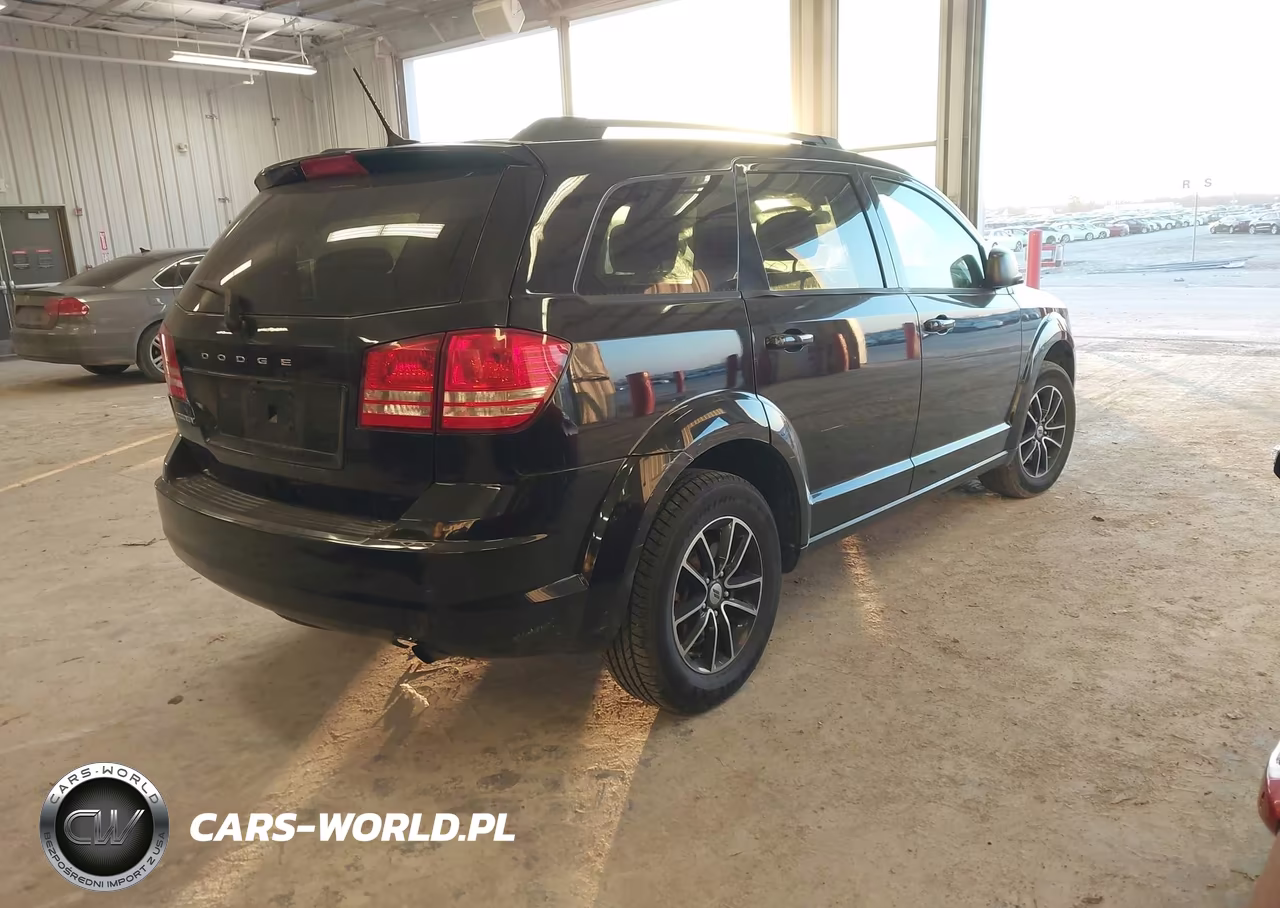 2018 Dodge Journey Se VIN:3C4PDCAB3JT216403 - 4