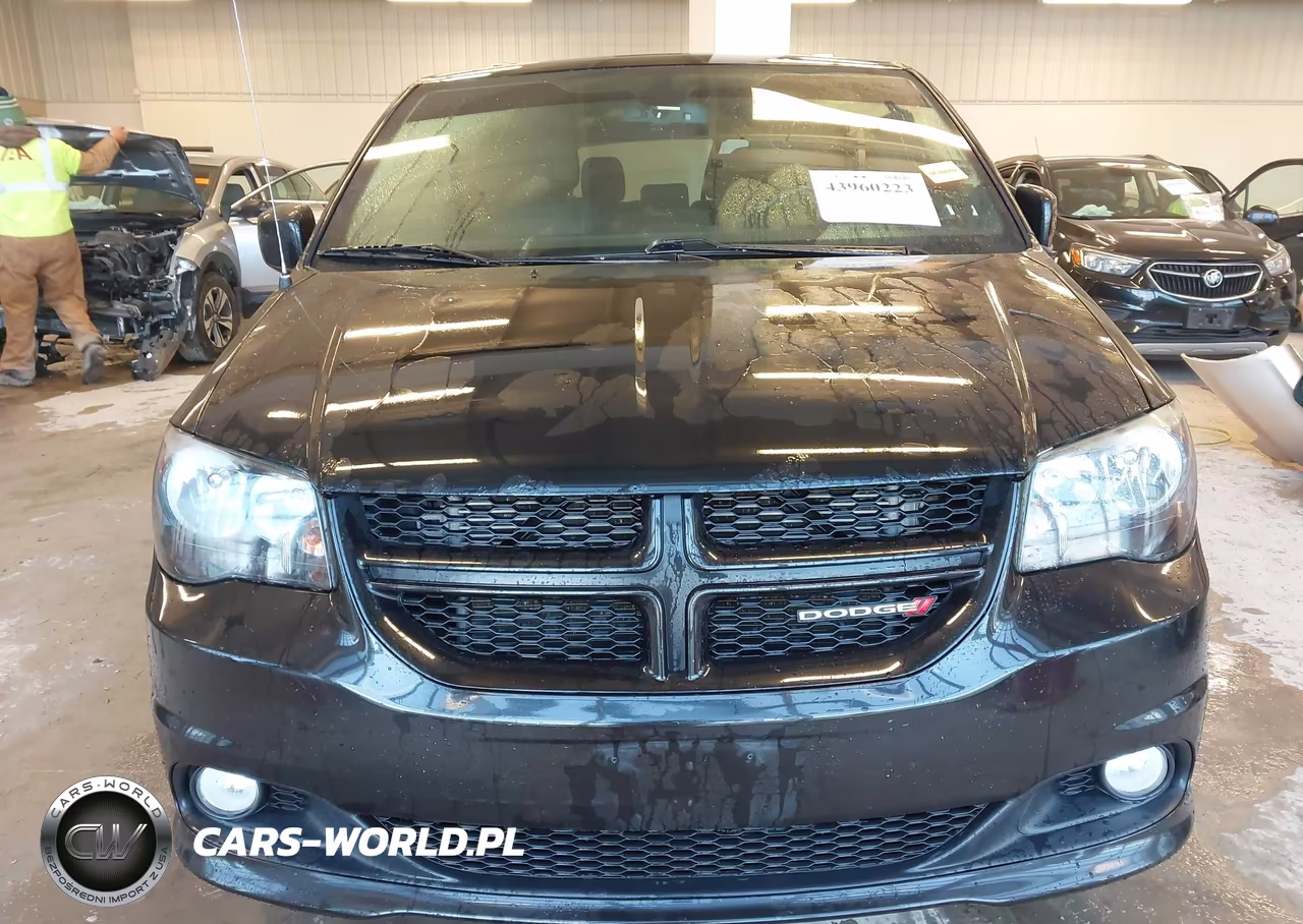 2018 Dodge Grand Caravan Gt VIN:2C4RDGEGXJR248886 - 12