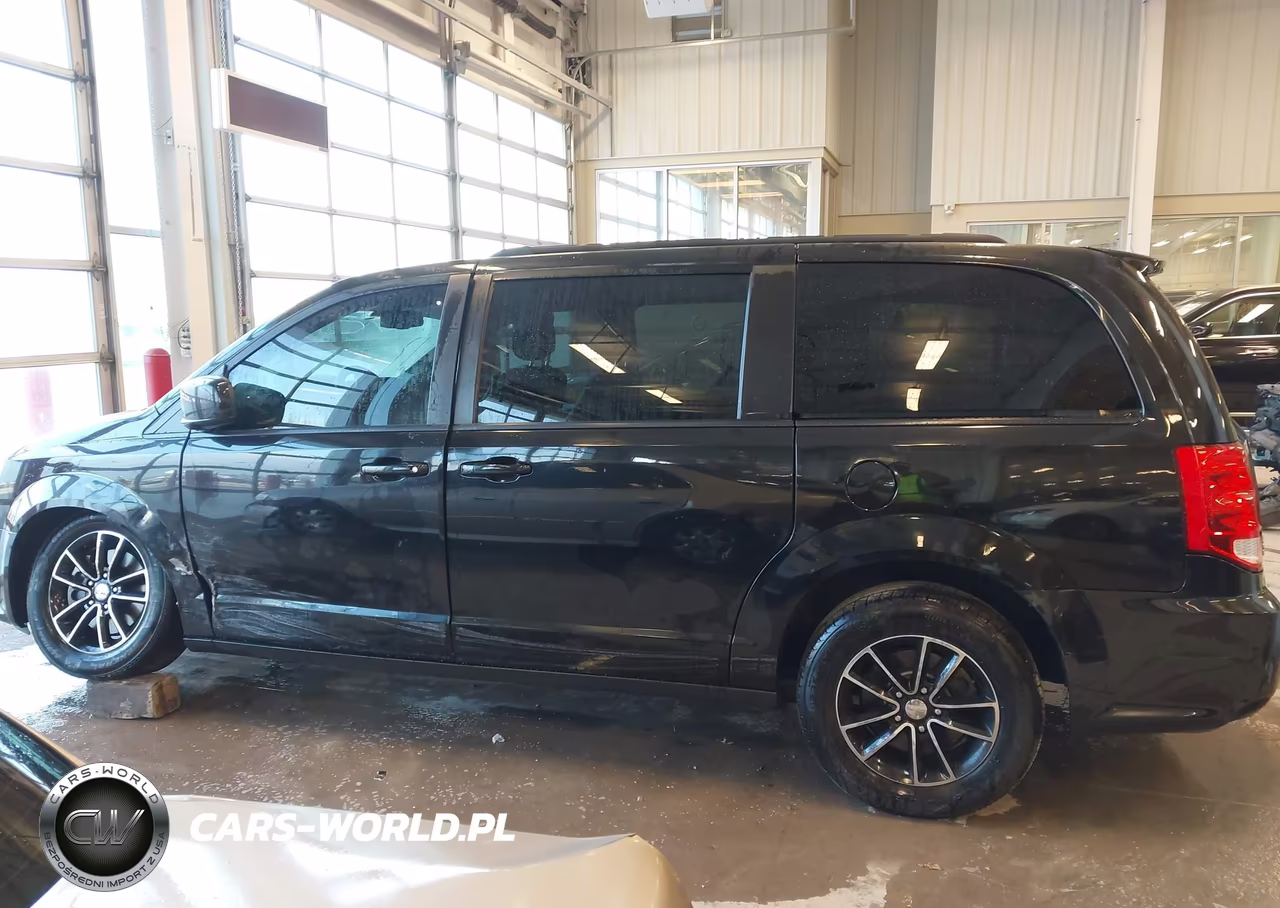 2018 Dodge Grand Caravan Gt VIN:2C4RDGEGXJR248886 - 14