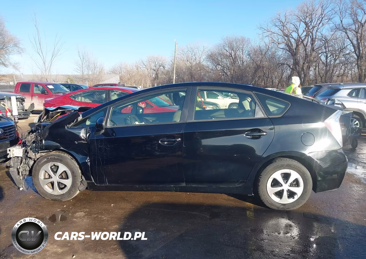 2012 Toyota Prius VIN:JTDKN3DU5C1552360 - 14