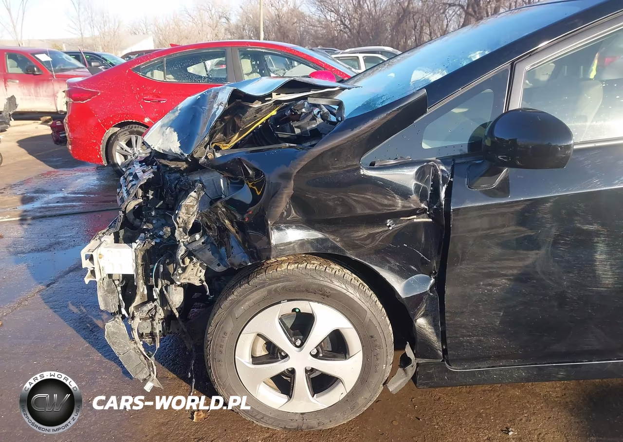 2012 Toyota Prius VIN:JTDKN3DU5C1552360 - 17