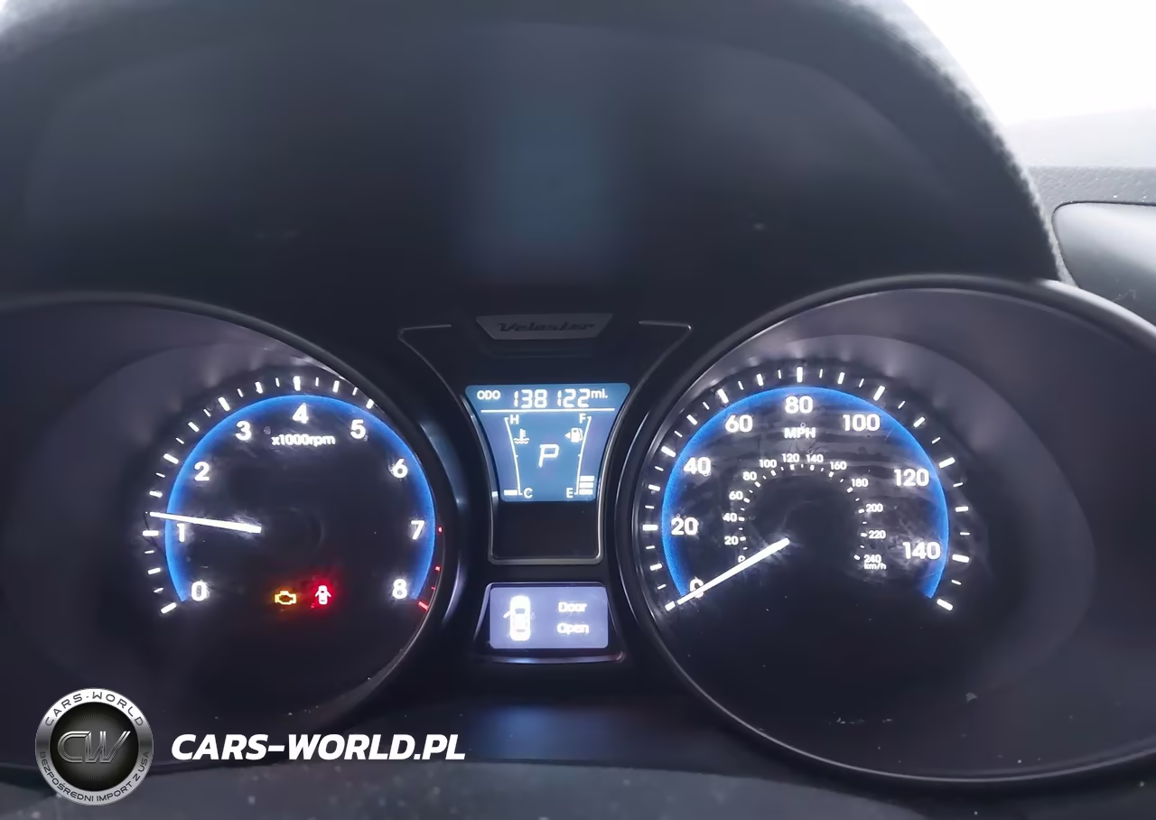 2013 Hyundai Veloster Turbo W-Blue VIN:KMHTC6AE8DU086914 - 7