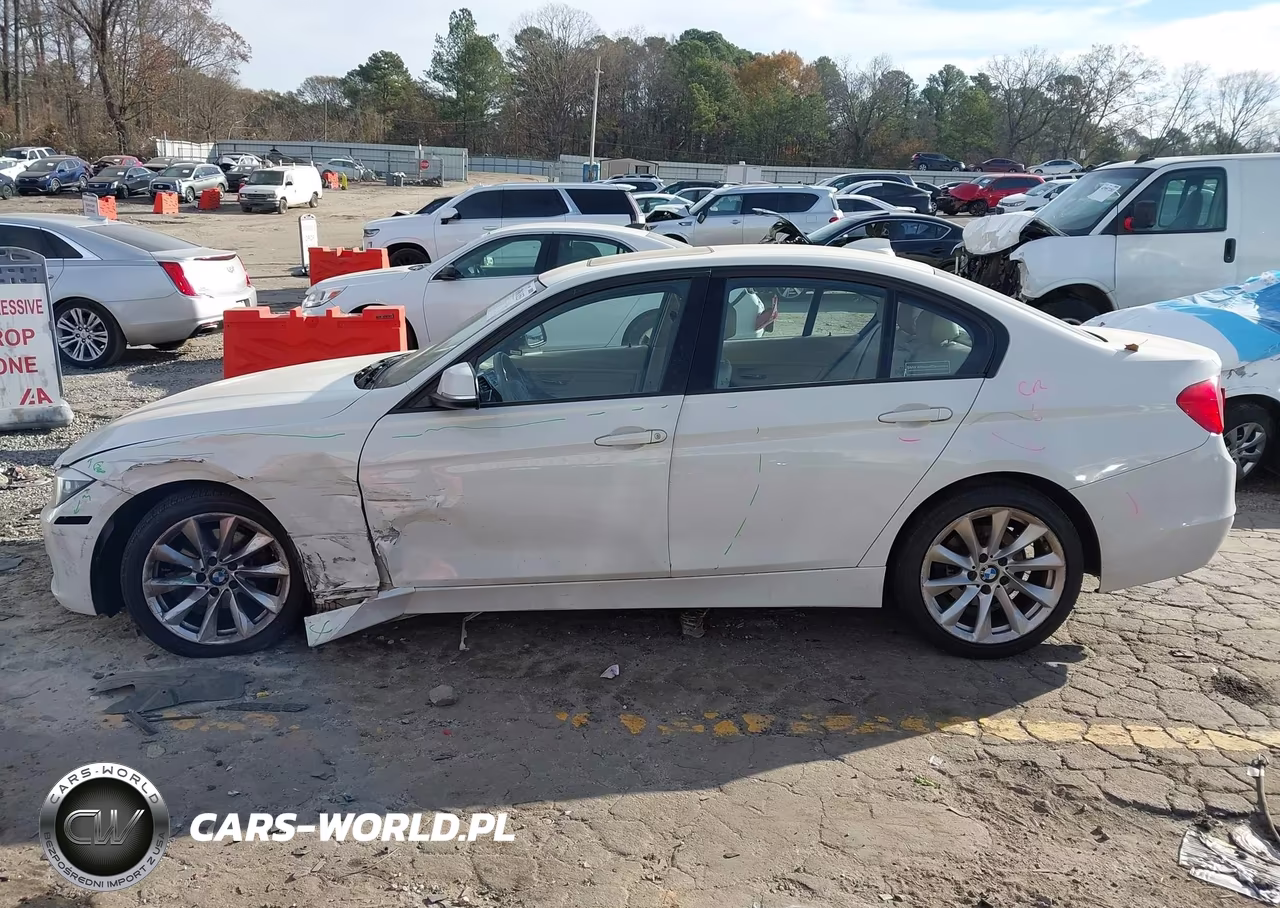 2013 BMW 328I VIN:WBA3A5G58DNP23920 - 14
