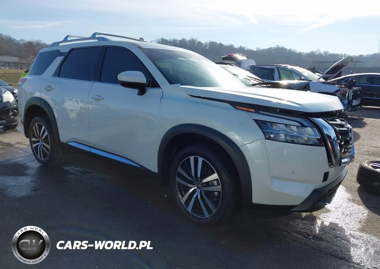 2024 Nissan Pathfinder Platinum – zdjęcie 1 z 18