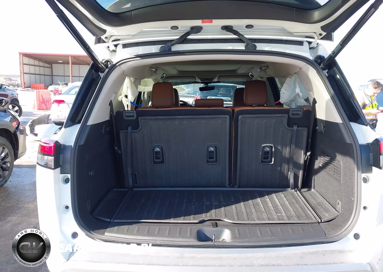 2024 Nissan Pathfinder Platinum VIN:5N1DR3DJ2RC211395 - 18