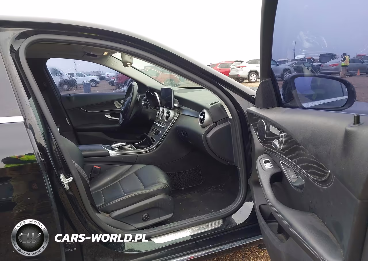 2016 Mercedes-Benz C 300 VIN:55SWF4JB5GU115851 - 5