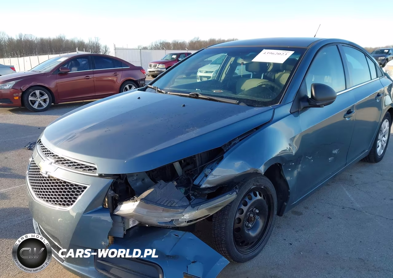 2012 Chevrolet Cruze Ls VIN:1G1PC5SH7C7269204 - 6