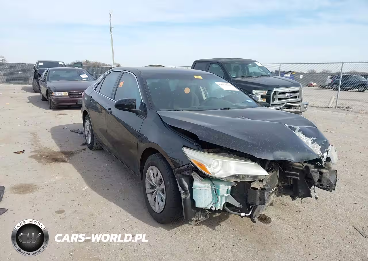 2016 Toyota Camry Le