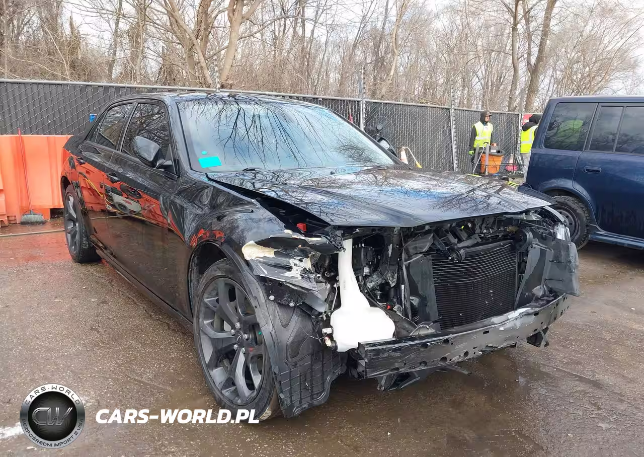 2023 Chrysler 300 Touring L