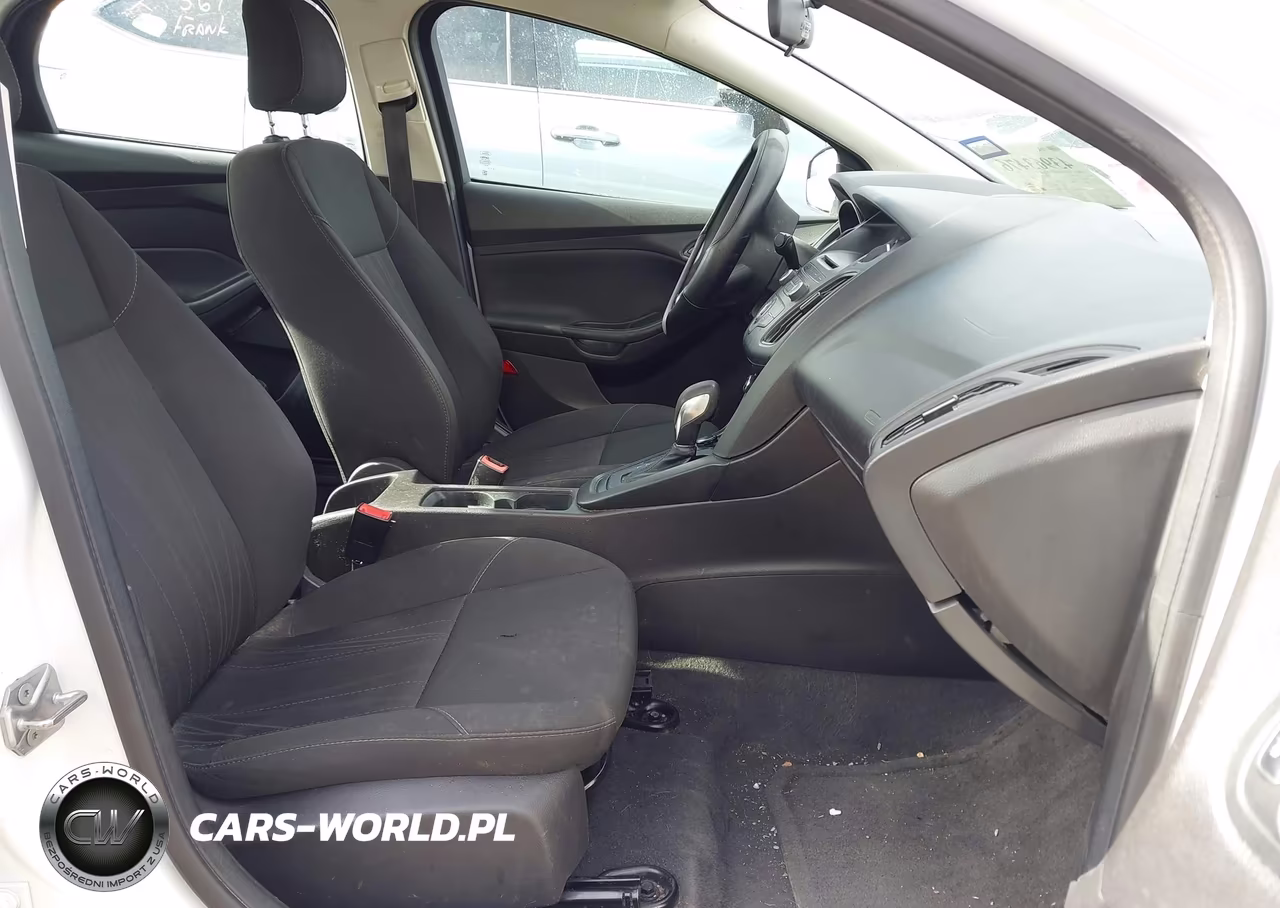 2016 Ford Focus S – zdjęcie 1 z 6